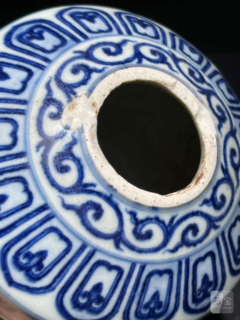 清乾隆 青花花卉纹纸槌瓶 - 图7